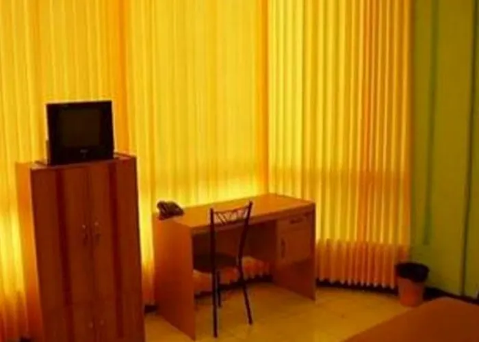 Sparkling Backpackers Hotel Surabaya